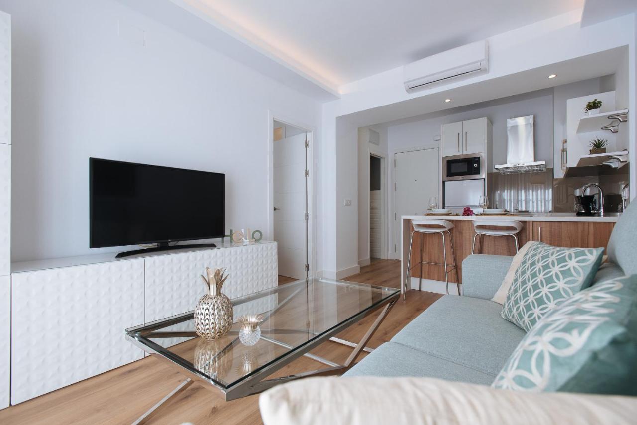 Azahares Suite Apartment Seville Exterior photo